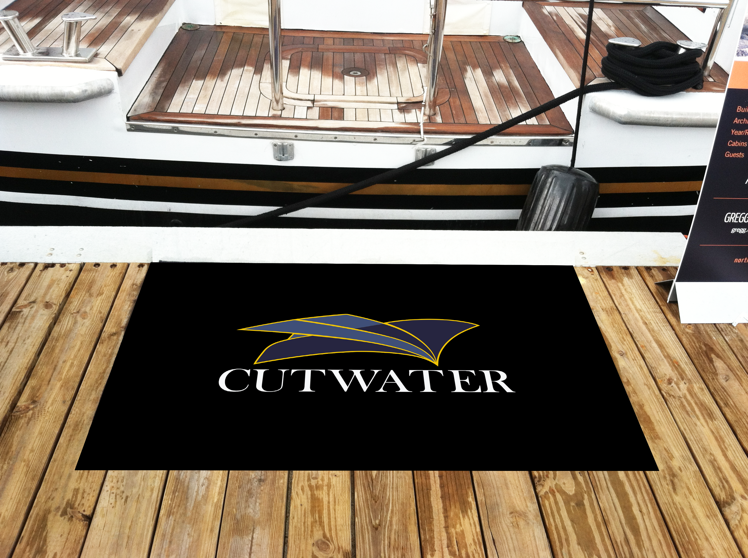 Solara — Premium Logo Mat